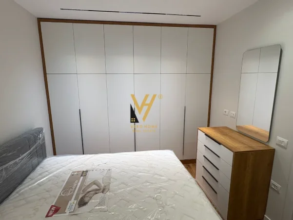 Tirane, jepet me qera apartament 1+1+Ballkon Kati 2, 61 m² 620 € (LAPRAKE)