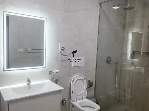 Tirane, jepet me qera apartament 1+1 Kati 2, 65 m² 650 € (MYSLYM SHYRI)