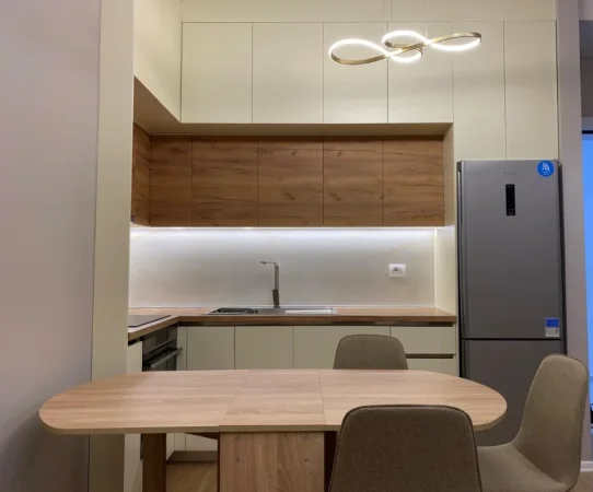 Me Qera : 1+1📍Bulevardi I Ri (Rr.Siri Kodra) - 60,000 Leke/muaj - Pallat I Ri V.2024 - S.70m² || I Mobiluar me Arkitekt✨️