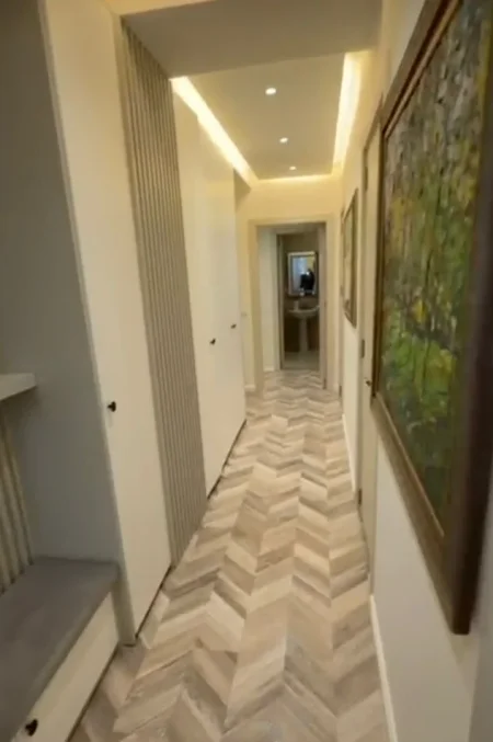 Tirane, shitet apartament 3+1+POST PARKIMI Kati 5, 127 m² 240.000 € (5 MAJI)