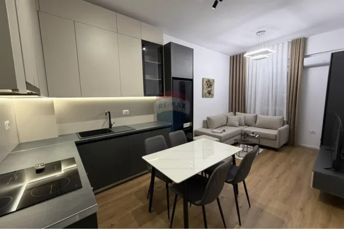Tirane, jepet me qera apartament 1+1 Kati 2, 55 m² 450 € 