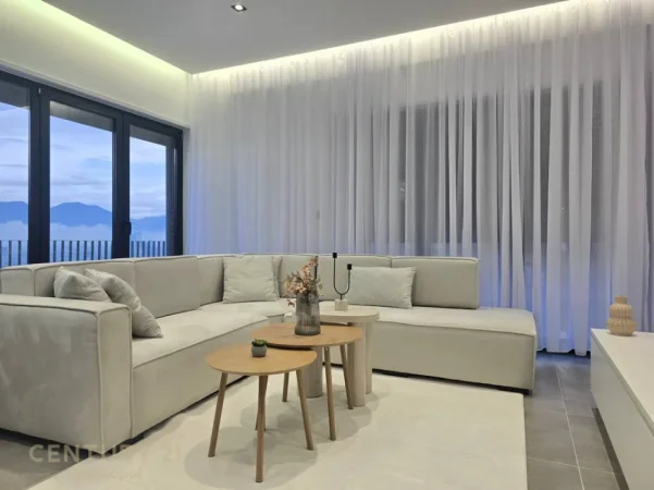 Tirane, jepet me qera apartament 3+1+Ballkon Kati 5, 120 m² 1.700 € 