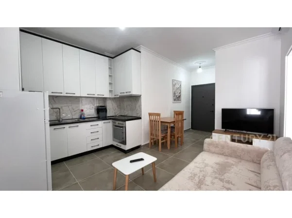 Tirane, jepet me qera apartament 2+1 Kati 5, 70 m² 480 € 