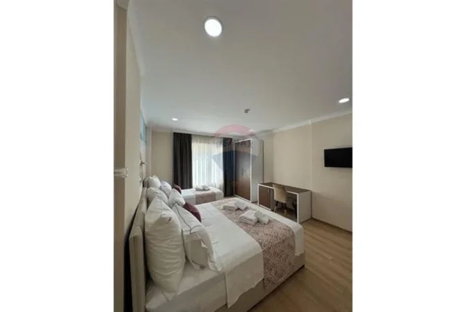 Vlore - Lungomare, shitet hotel , 4.800 m² (Uji i ftohte , Vlore)