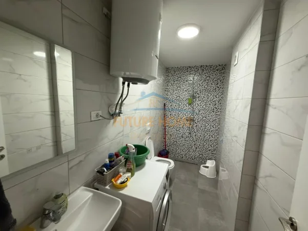 Tirane, jepet me qera apartament 1+1 Kati 2, 70 m² 600 € (Kompleksi Fiori Di Bosco)