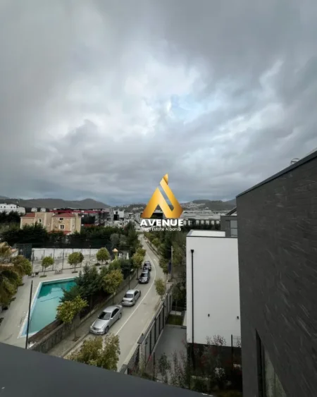 Tirane, jepet me qera Vile 2 Katshe Kati 2, 3.300 € (teg)