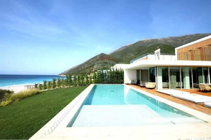 Vlore, shitet Vile 2 Katshe , 250 m² (Palase)