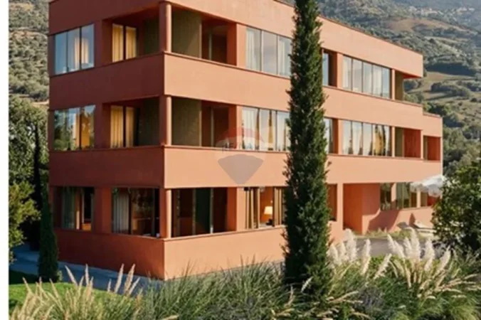 Vlore, shitet hotel , 1.460 m² 