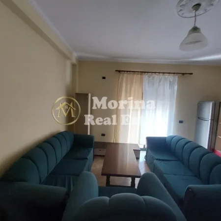 Tirane, jepet me qera shtepi 2+1 Kati 3, 105 m² 450 € (Shkolla e Bashkuar)