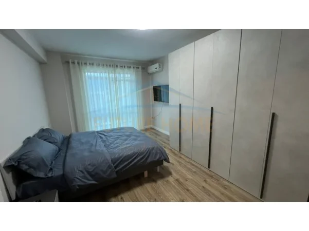 SHITET APARTAMENT 2+1 STACIONI I TRENIT