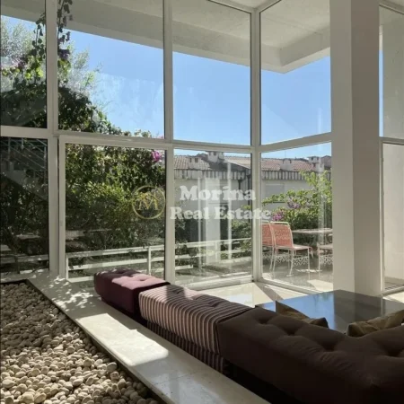 Tirane, shitet Vile 5+1+Ballkon , 460 m² 1.100.000 € (Kodra e Diellit)