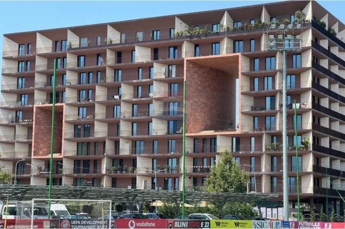 Tirane, shitet apartament 2+1 , 145 m² (Parku Olimpik)