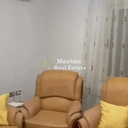 Tirane, jepet me qera shtepi 2+1 Kati 1, 100 m² 550 € (Jordan Misja)