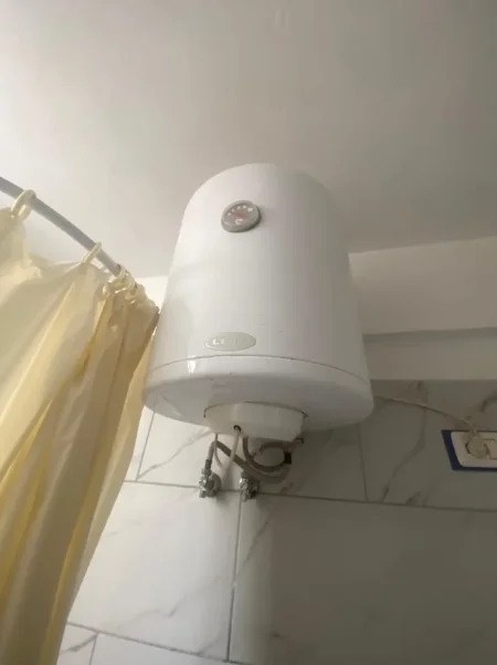 Tirane, shes Bolier Okazion! Shes bolier = 4000 leke!