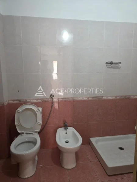 Durres, jepet me qera apartament 1+1 Kati 2, 63 m² 300 € (Durres,Plazh)