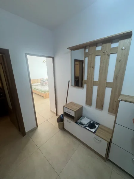 Tirane, shes apartament 1+1+Ballkon Kati 1, 60 m² 115.000 € (Rr. Odise Grillo, përballë maternitetit të ri)