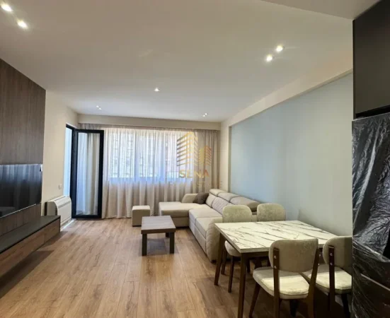 Tirane, jepet me qera apartament 1+1+Ballkon Kati 4, 70 m² 500 € (Astir)