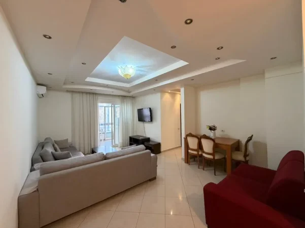 Tirane, jepet me qera apartament 2+1 Kati 1, 105 m² 450 € (Kodra e Diellit.)