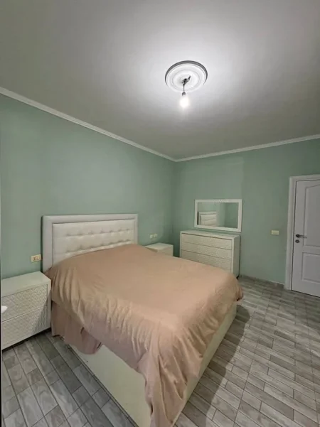 Tirane, jepet me qera apartament 2+1+Ballkon Kati 5, 99 m² 670 € (Astir, te Artisti)