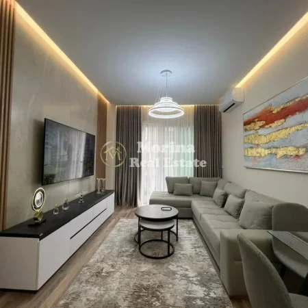 Tirane, jepet me qera apartament 1+1 Kati 5, 70 m² 900 € (Rruga e Kosovareve)