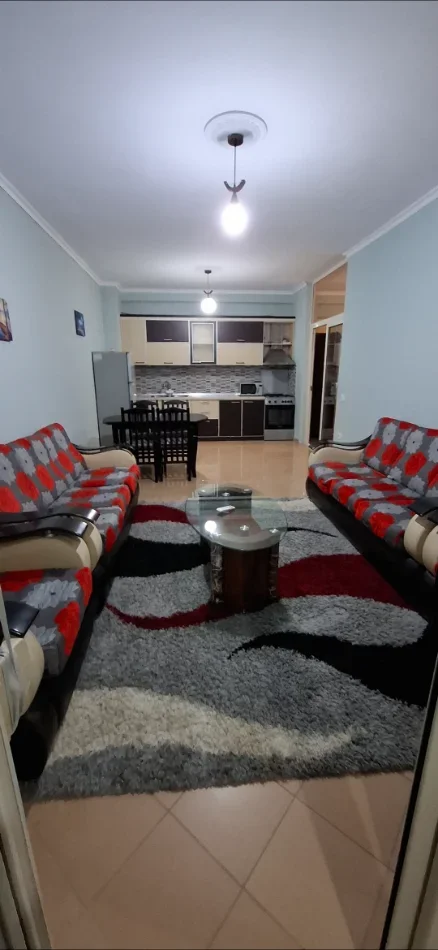 Tirane, jepet me qera apartament Kati 4, 114 m² 35.000 leke (Rruga at zef pellumbi)