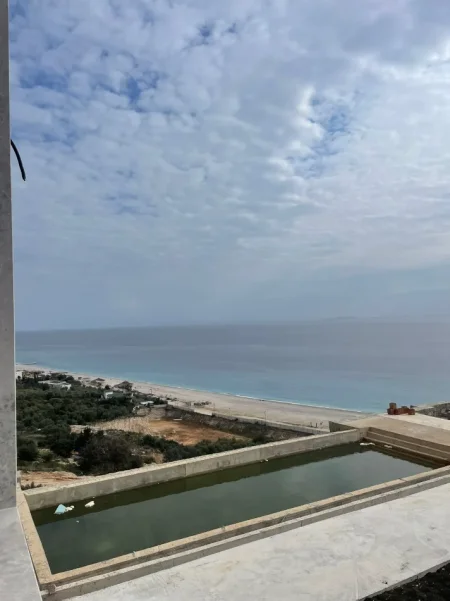 Vlore, shitet Vile 2 Katshe Kati 2, 219 m² 1.200.000 € (PALASE)