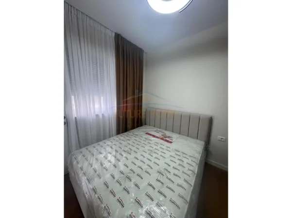 Tirane, shitet apartament 1+1,  Kati 2, 48 m² 129.000 € (Kompleksi Colombo,Oxhaku)