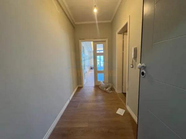 Elbasan, shitet apartament 2+1 Kati 7, 102 m² 145.000 € (Elbasan)