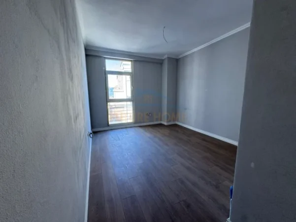 Elbasan, shitet apartament 2+1 Kati 7, 102 m² 145.000 € (Elbasan)