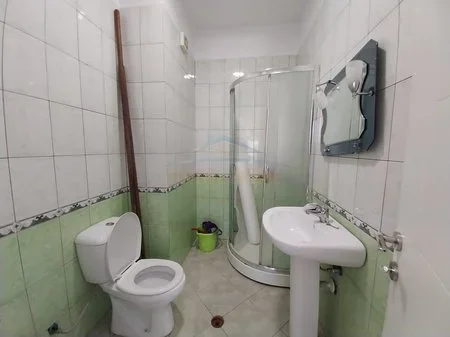 Tirane, shitet apartament 2+1 Kati 4, 85 m² 135.000 € 