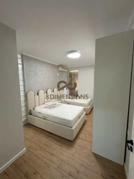 Tirane, jepet me qera apartament 2+1+Ballkon Kati 2, 107 m² 1.000 € (don bosko)