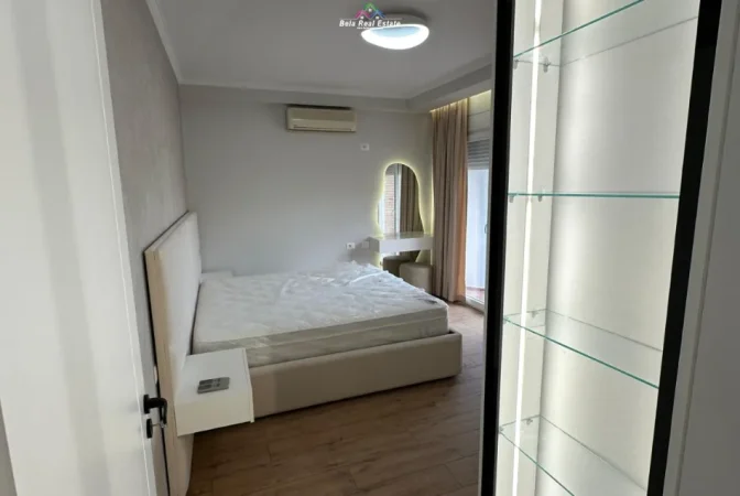 Tirane, jepet me qera apartament 2+1 Kati 2, 110 m² 1.000 € (don bosko)
