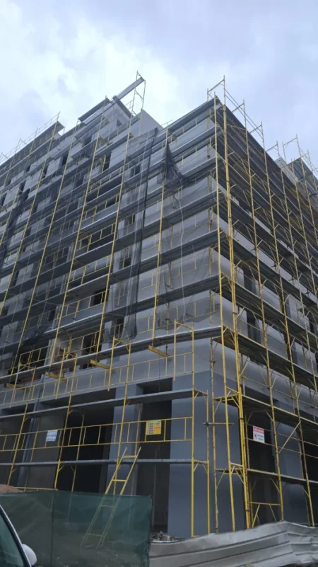 Tirane, shitet apartament 2+1+Ballkon Kati 6, 121 m² 157.000 € (ali dem)