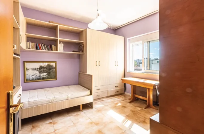 🌟 Shitet : 2+1 në Zemër të Tiranës (📍Sheshi Skëndërbe – Rr. Fortuzi ) 74m² NETO, 🔥179,000€ 🔥 Kati 4 Planimetri Perfekte --