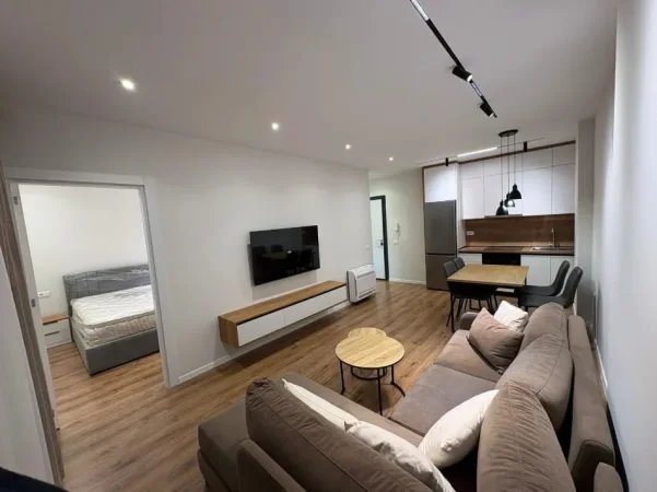 Tirane, jepet me qera 1+1+Ballkon Kati 2, 65 m² 630 € (dritan hoxha)