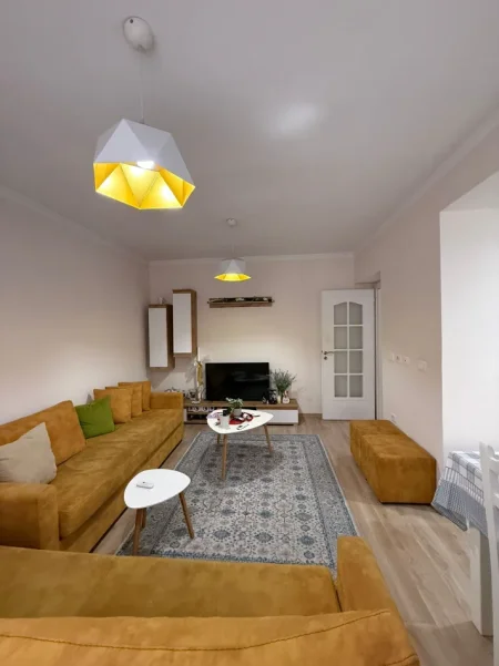 Tirane, shitet apartament 1+1+Aneks+Ballkon Kati 2, 62 m² 150.000 € (rruga ali demi)
