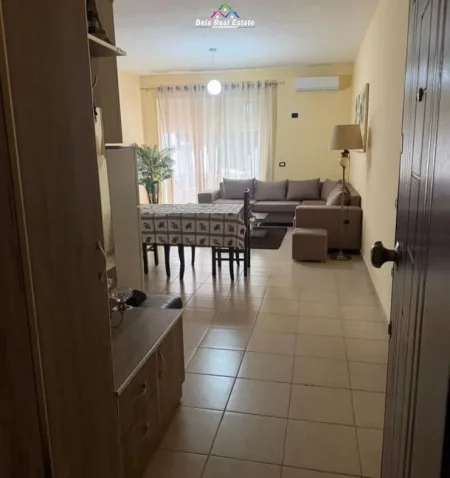 Tirane, jepet me qera apartament 2+1 Kati 5, 96 m² 570 € (Rruga Hamdi Garunja)