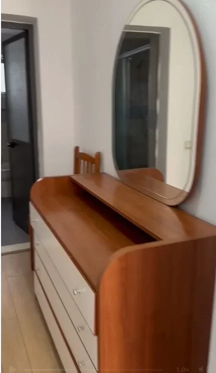 Tirane, jepet me qera apartament 1+1 Kati 2, 65 m² 450 € (Rruga Muhamed Gjollesha)