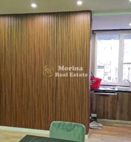 Tirane, jepet me qera apartament 2+1 Kati 4, 100 m² 800 € (Tregu Elektrik)