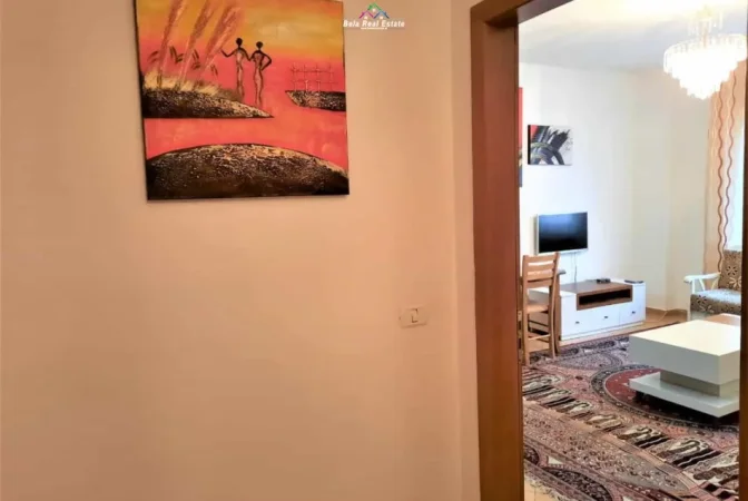 Tirane, shes apartament 1+1 Kati 4, 66 m² 126.000 € (Rruga 5 Maj)