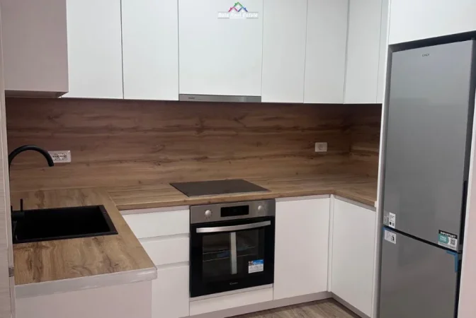Tirane, jepet me qera apartament 1+1+Ballkon Kati 1, 70 m² 600 € (dritan hoxha)