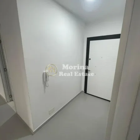 Tirane, jepet me qera apartament 2+1 Kati 5, 108 m² 400 € (Rruga e Dibres)