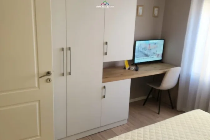 Tirane, jepet me qera apartament 1+1 Kati 2, 70 m² 680 € (21 dhjetori)