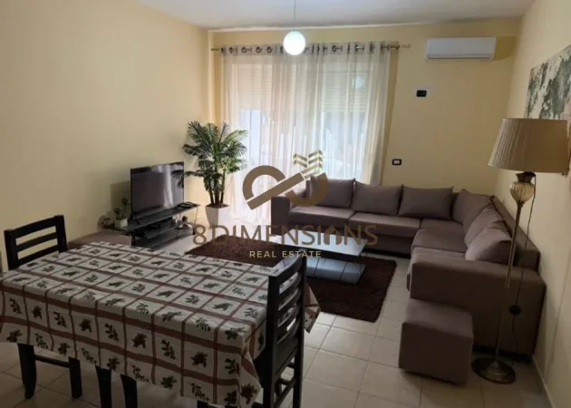 Tirane, jepet me qera apartament 2+1+Ballkon Kati 5, 96 m² 550 € (liqeni i thate)