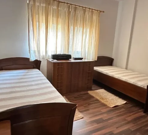 Tirane, jepet me qera apartament 2+1 Kati 7, 102 m² 850 € (Rruga e Elbasanit)