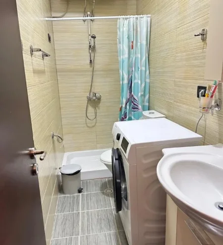 Tirane, jepet me qera apartament 2+1 Kati 7, 102 m² 850 € (Rruga e Elbasanit)