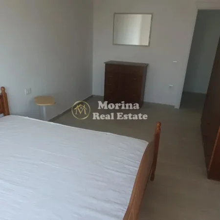 Tirane, jepet me qera apartament 2+1 Kati 1, 95 m² 550 € (Shkoze)