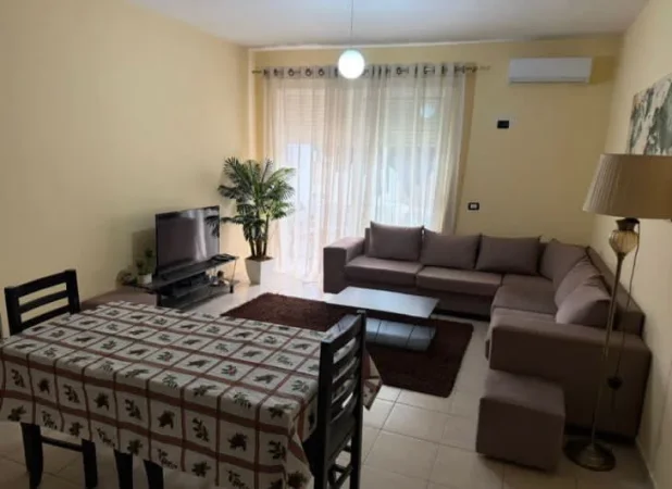 Tirane, jepet me qera apartament 2+1 Kati 5, 96 m² 550 € (Liqeni i thate)