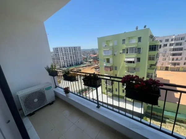 Tirane, shitet apartament 2+1+2 Kati 6, 95 m² 240.000 € (Jordan Misja)