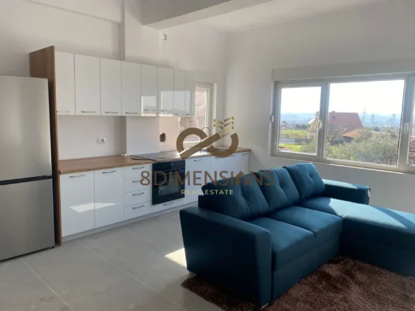 Tirane, jepet me qera apartament 2+1+Ballkon Kati 4, 78 m² 500 € (shkoze)